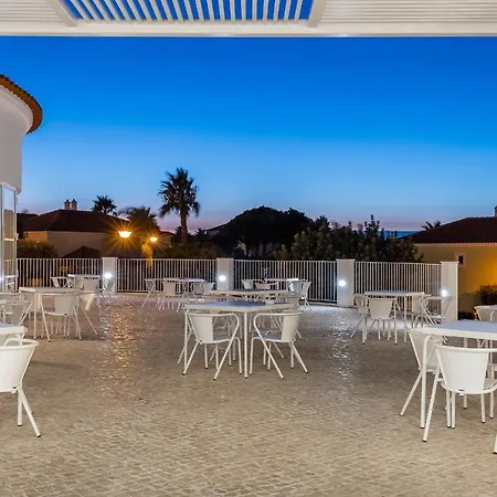 Resort Eden & 4*