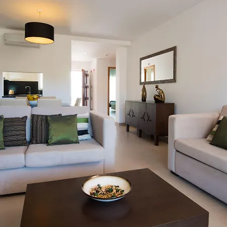 Курортный комплекс Eden &