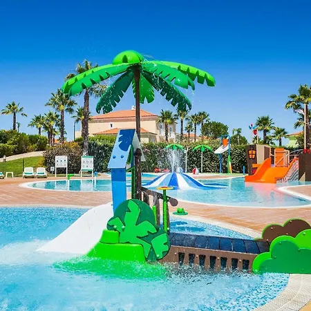 Eden & リゾート 4*